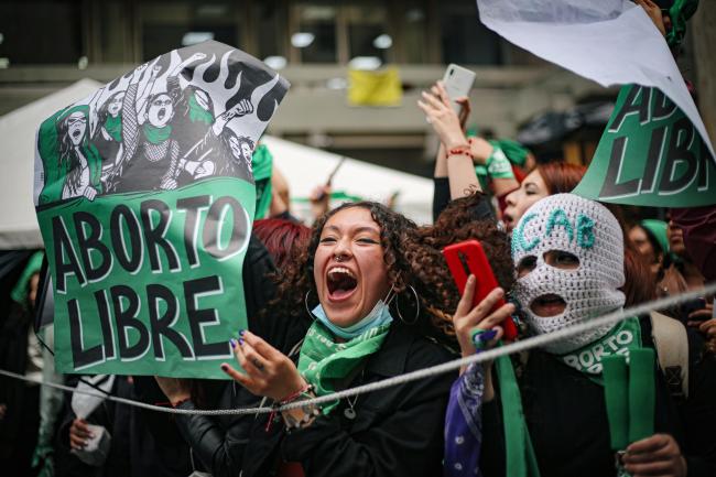 Manifestantes celebran fallo que legaliza el aborto antes de las 24 semanas (Daniela Díaz Rangel)