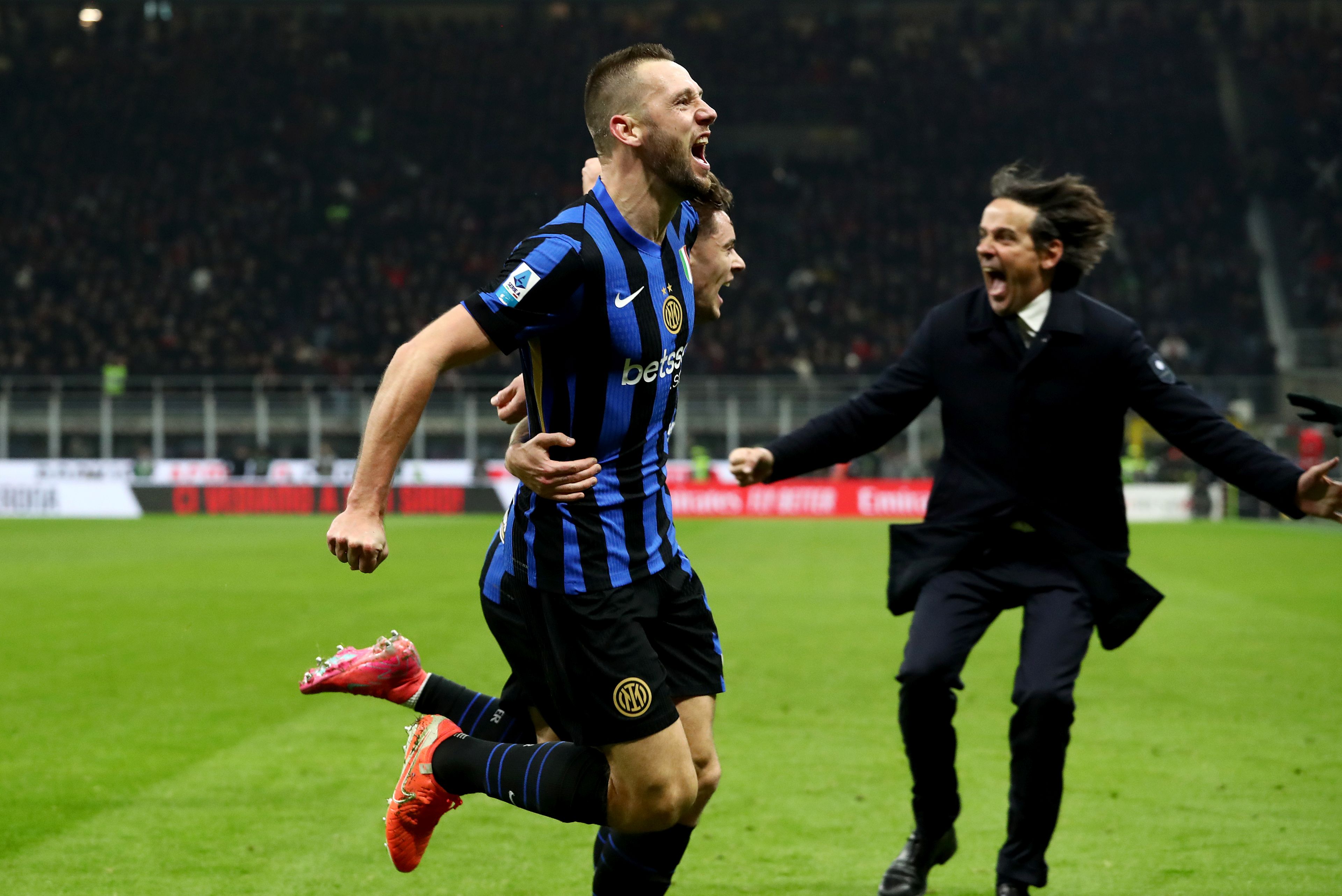 Stefan de Vrij Inter de Milán