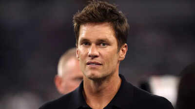 Tom Brady ha sido criticado después de elogiar al presidente de la FIFA, Gianni Infantino, como un Los aficionados critican a Tom Brady por elogiar al presidente de la FIFA, Gianni Infantino.