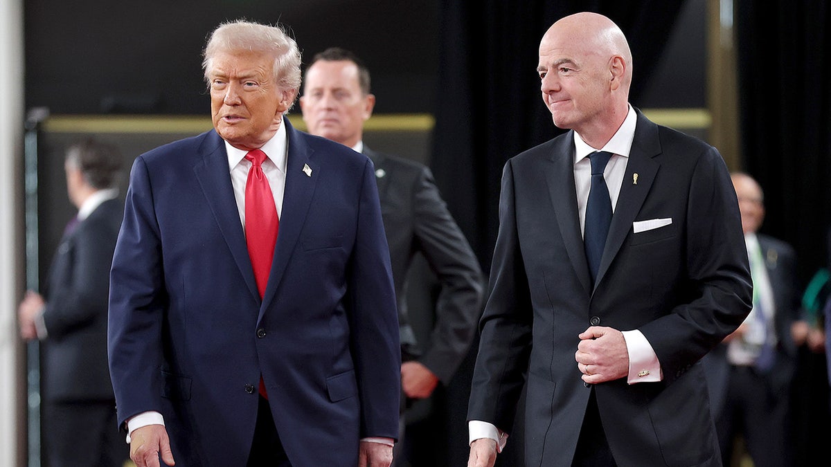 Donald Trump y Gianni Infantino