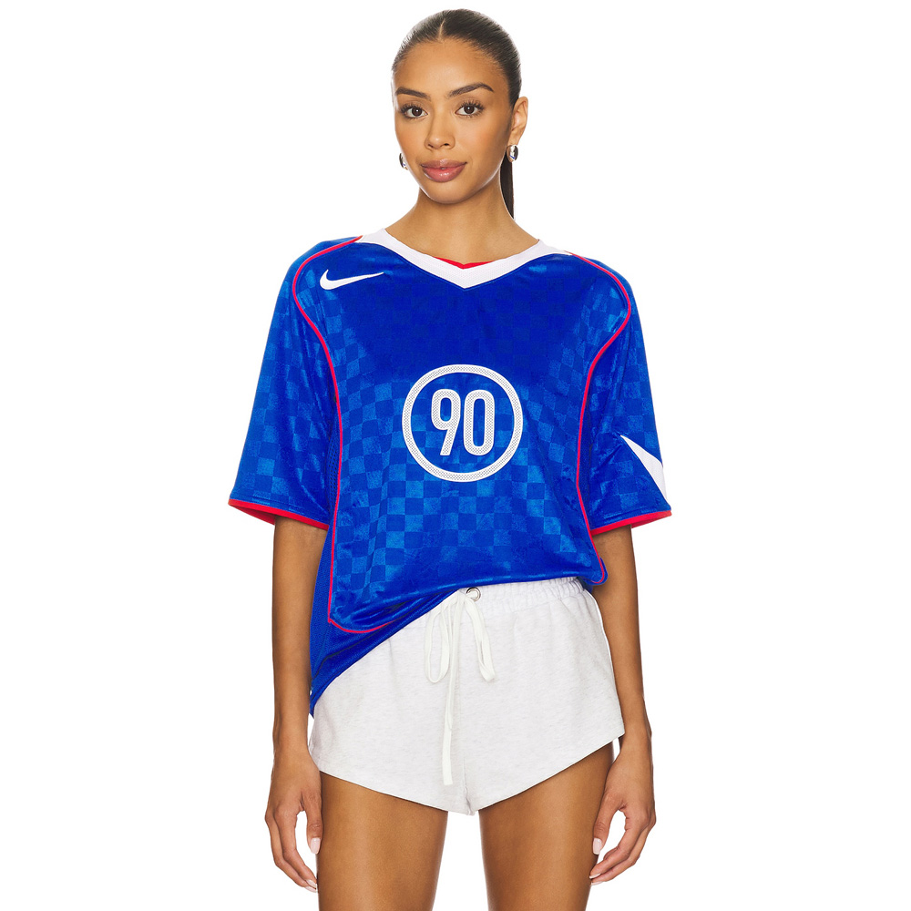 11 estilos elegantes inspirados en el fútbol que te ayudarán a avanzar a la Copa Mundial de la FIFA 2026